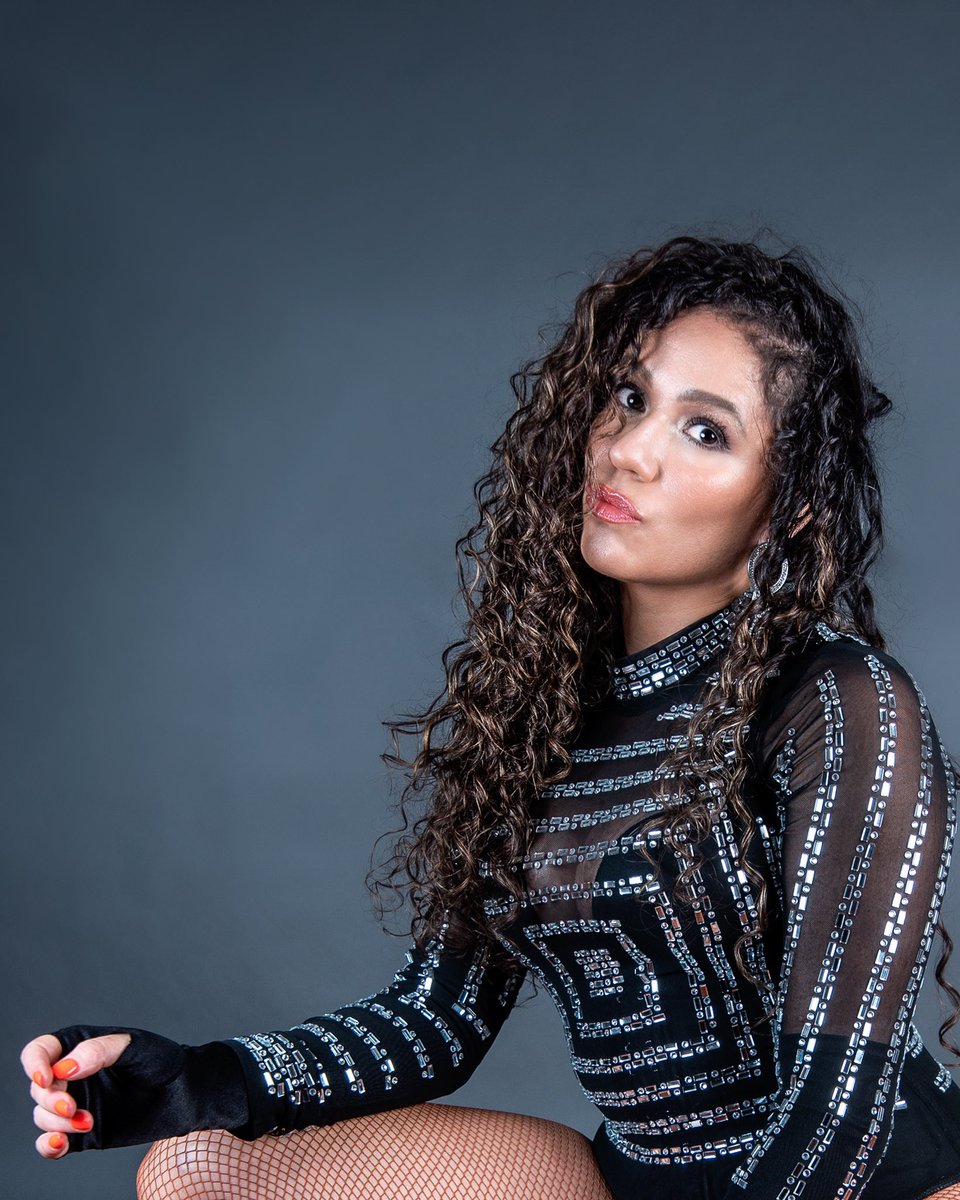 AnamariSinger's tweet photo. EP is on its way 🔥🙏🏽

#Anamari #Anamarithesinger
#Chicago #Singer #Songwriter #Performer #Rnb #Soul #Hiphop #Blues #House #Pop #Curlyhair https://t.co/UEZ05e1Msr