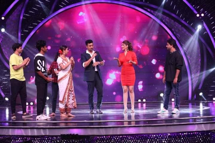 irupamroy's tweet photo. @idevadhikari @RukminiMaitra from #DDJS3 https://t.co/JNLFGrBnRF