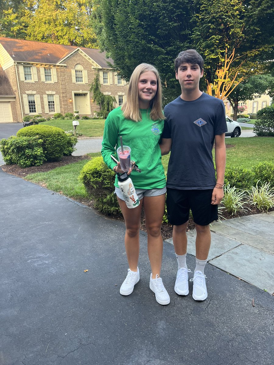 Lily & Jack tweet media