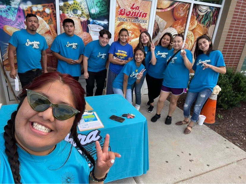 SiembraNC's tweet photo. From Pitt to Wake to Randolph, our team has been OUT registering Latinx voters and talking about upcoming elections. 
.
.
.
#conysinpapeles #latinxvote #ncpol #sinmiedoalexito https://t.co/qLGUpySZ1H