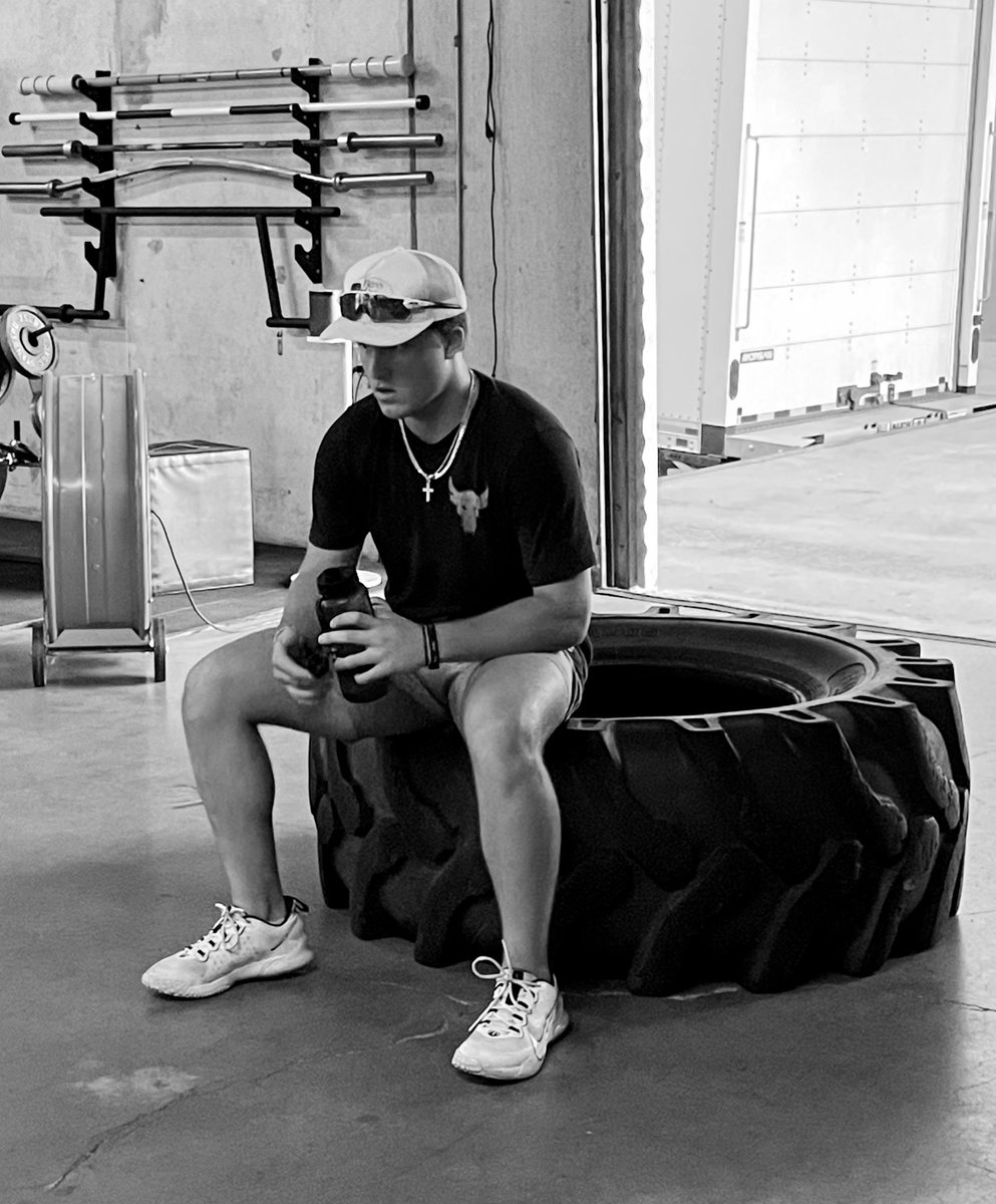 Levi Mathias tweet media
