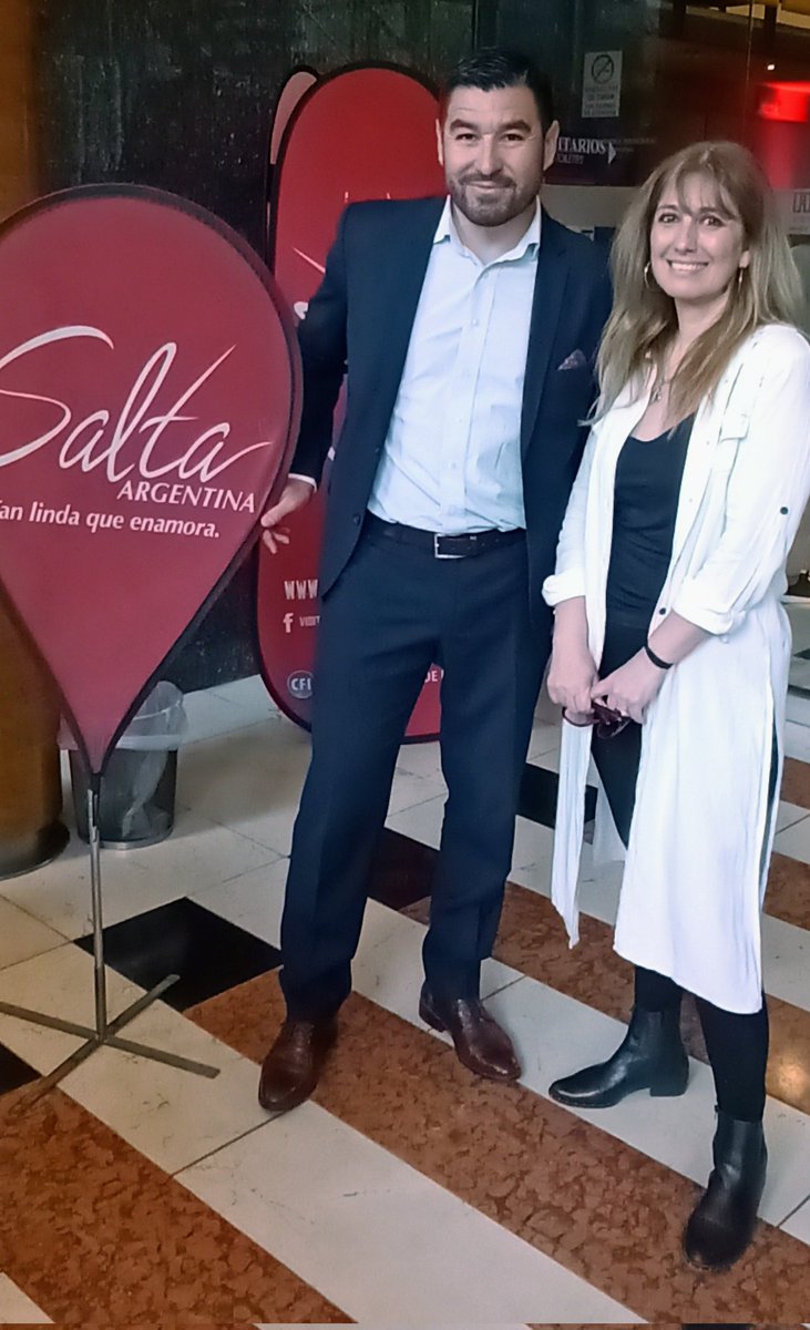 carinabadino's tweet photo. Visitando a los amigos salteños 🙌
#workshop Salta en Rosario
#EquipoPais
@SaltaVisit @BureauSalta @cdcsalta @DanielAstorga80 https://t.co/zCdtHdG7d1
