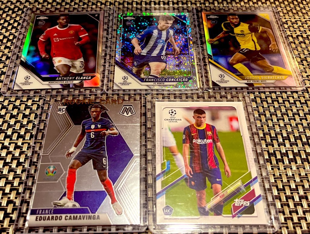 Bronze_sports_cards tweet media