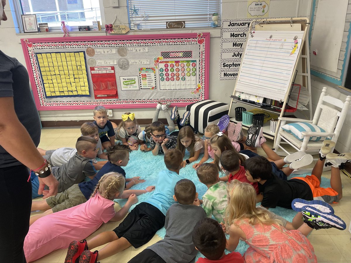 Kristyn V 1st Grade Fun tweet media