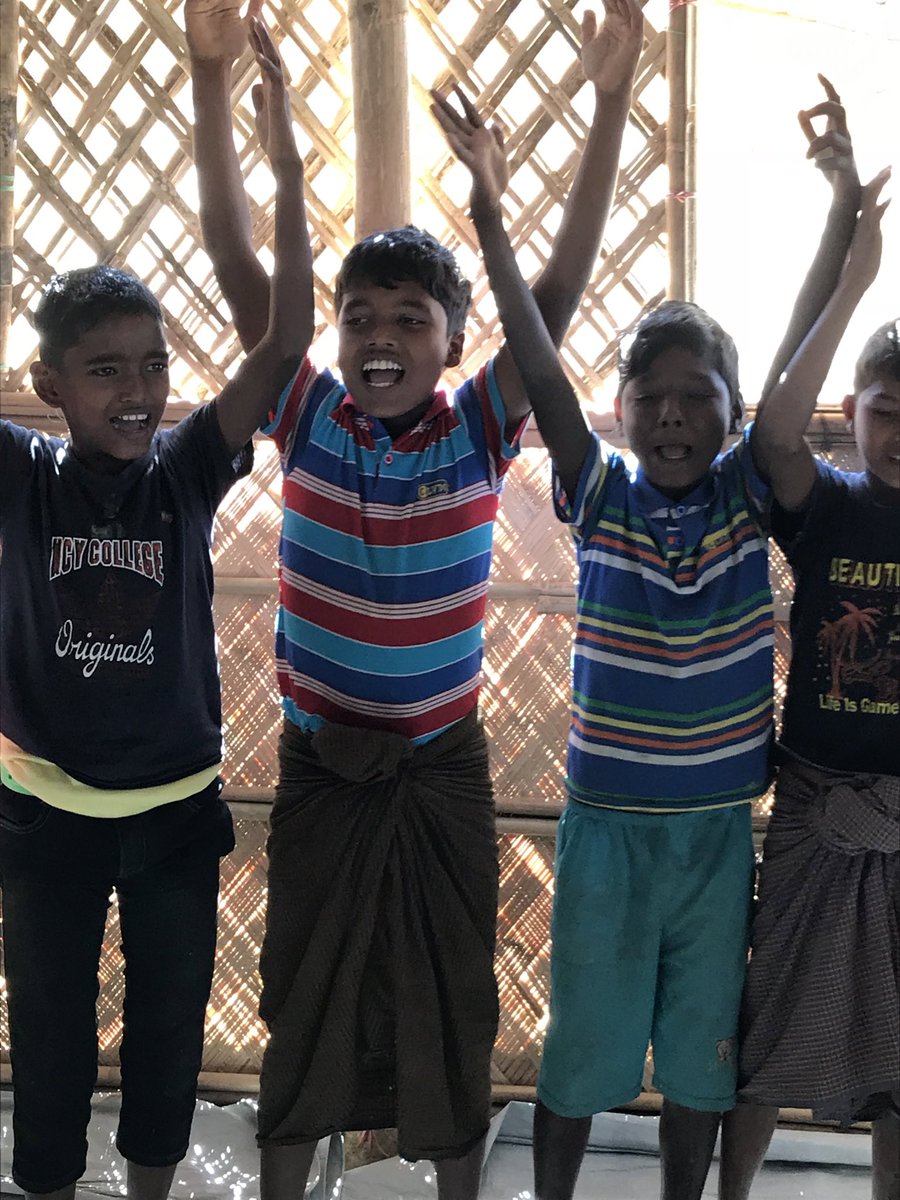 KellyTClements's tweet photo. 5 years ago, hundreds of thousands of #Rohingya fled their homes in #Myanmar into #Bangladesh.
Daily headlines have slowly faded, but we don’t forget them.
Solutions are urgently needed now. Their futures depend on it. https://t.co/7IkElFYESU