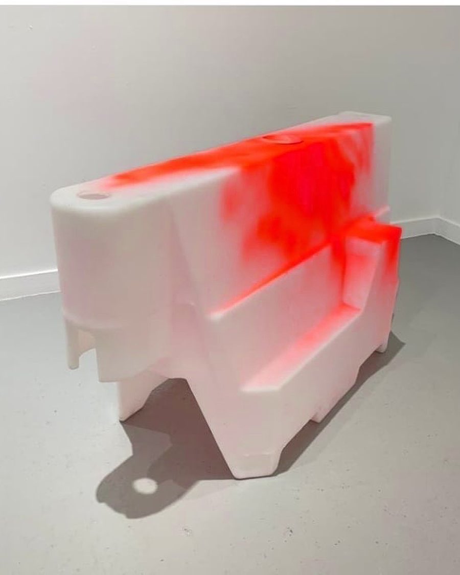 weirdtripclub's tweet photo. Neon orange inspiration ©
#weirdtrip https://t.co/XQPs7I8vBU