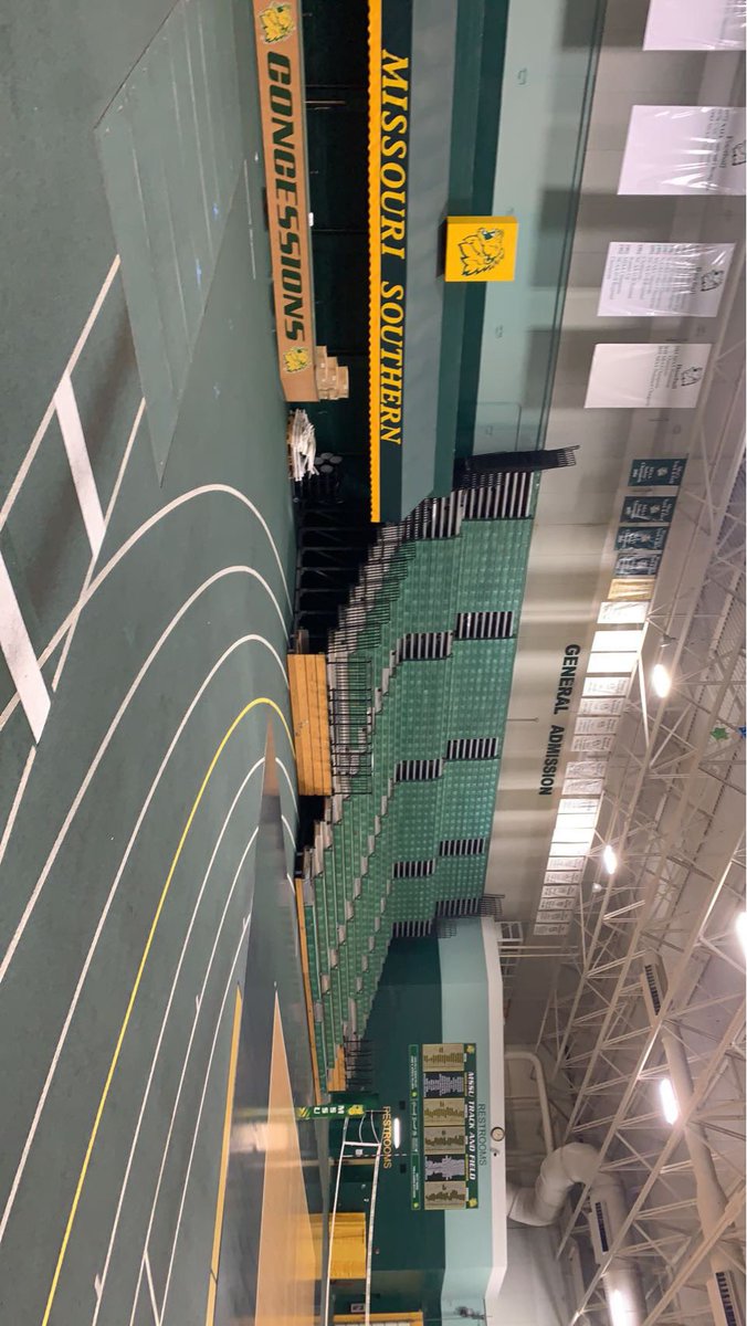 CarsonTucker1's tweet photo. Would like to thank @MoSoXCTF, and @pv4ever17 for bringing me and my family out for a tour around campus and the facilities! #LionPride https://t.co/gR4Fn6AAU7