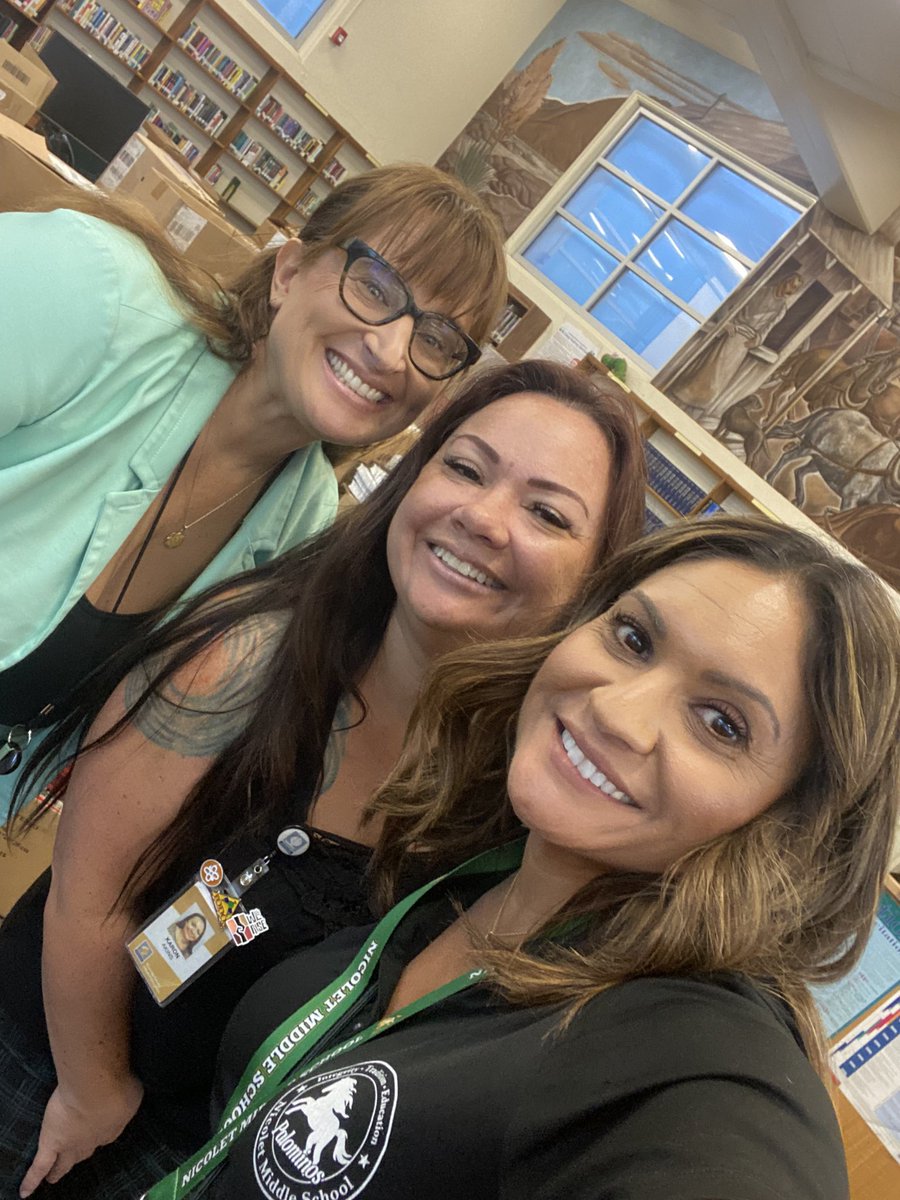 Spent the morning walking classrooms with these phenomenal ladies! So grateful for their support and partnership in this work of great teaching! I was proud to show off the hard work and Palomino pride here at <a href="/NicoletMiddle/">Nicolet Middle School</a> 💚💚💚 <a href="/RCOE/">RivCo Office of Education</a> @BanningSchool <a href="/TalkMath2Me/">Karon Akins</a> <a href="/tdav8/">Terrence Davis</a>
