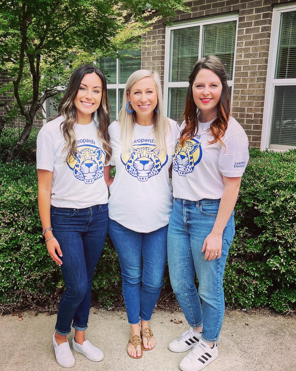 Starting year 10 with the most supportive kindergarten team, a best friend down the hall, and a sweet baby in tow! 💙💛 Feeling extra thankful this year. LME is the best place to be! <a href="/Lead_Mine/">Lead Mine Elementary</a> <a href="/mrs_white4th/">Ashley White</a> @white_LME <a href="/KFunwithDunne/">Ilana Kate Dunne</a>