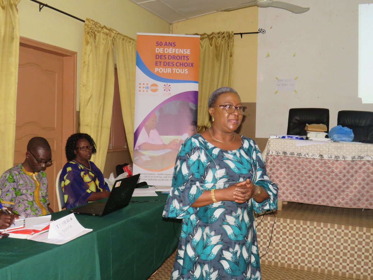 ZERO GROSSESSE NON DESIREE EN MILIEU SCOLAIRE
UNFPA 🇹🇬 a organisé du 16 au 19 Août 2022 une série de formation à l'intention des infirmiers scolaires, sur la prise en charge syndromique des #IST, la PF, la gestion de l’Hygiène Menstruelle et l’outil c’est la vie
#LeaveNoOneBehind