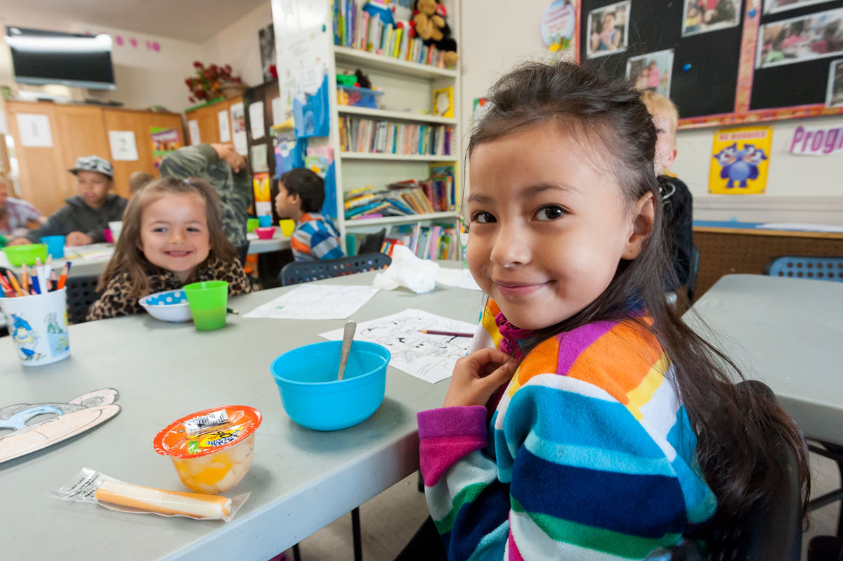 UnitedWayWpg's tweet photo. We’re proud to announce @LeBurgerWeek has once again partnered with United Way Winnipeg to help feed people in our city!
For every participating #leburgerweekwpg burger sold, $1 will be donated toward food programs like providing breakfast for hungry kids.
@CharcoalCollab https://t.co/zTlc1VB7y4