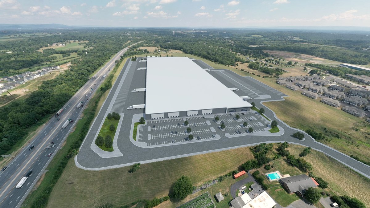 OvalRoomGroup's tweet photo. Rendering a development plan into a drone image is an easy way to create comprehensive understanding of the site plan &amp; massing. 

Check out this Drone Image Rendering our team completed for Hillwood Investment Properties - Trade Center 81. https://t.co/npS18i8oL6