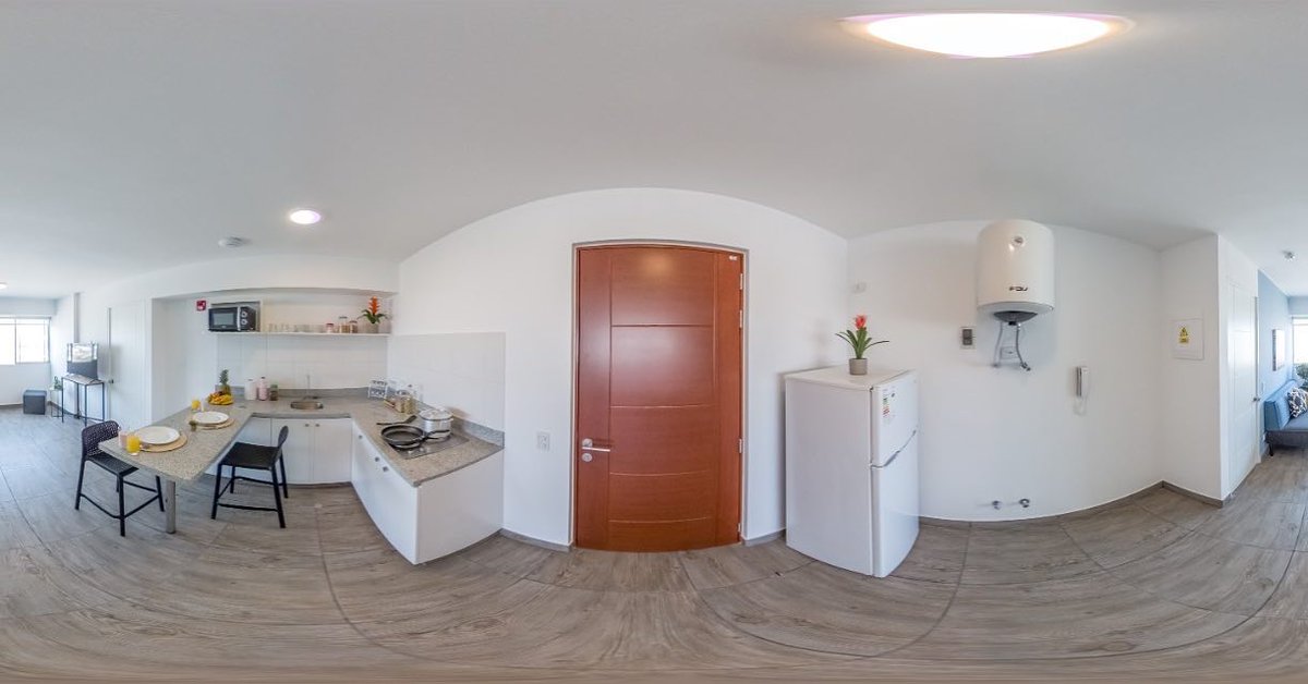 ¡TU PRÓXIMO DEPA TE ESPERA! 🤩
Imagínate llegar de un largo día a un espacio cómodo y relajado, tomar una ducha caliente, prepararte para ver una peli, comer algo rico y más 🎬🍔
Alquiler de habitaciones en formato roomie al lado de la #PUCP