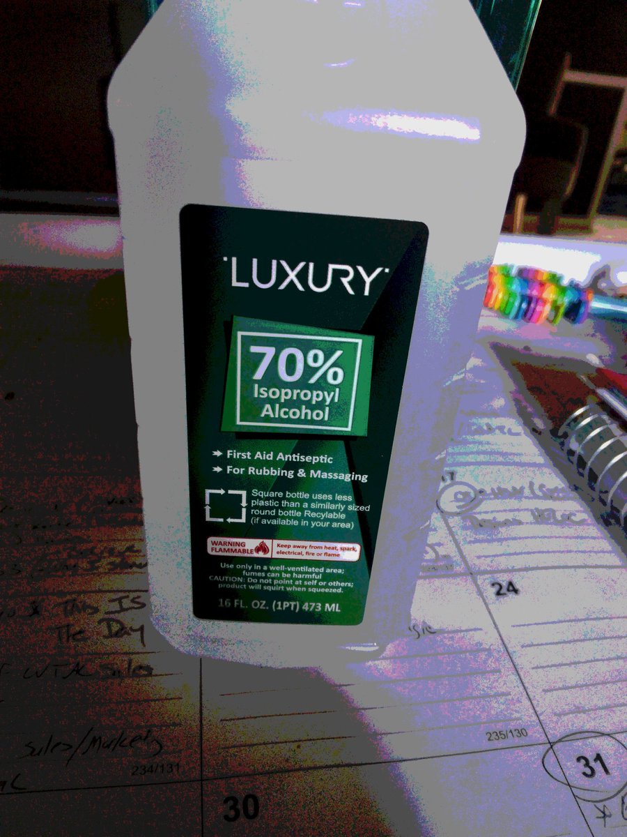 SuzzSuzann's tweet photo. Luxury .. Make it sexy.
#EffortlessFlow 🐕
#Thursdayafternoons
#SCHEDULE #efficiency
#Burnaboy https://t.co/9cJHePwPuW