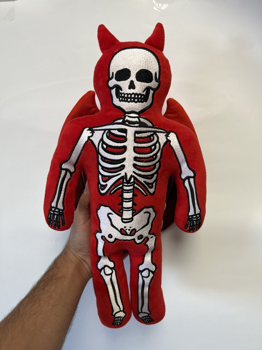 marcosalvarado_'s tweet photo. Sinner &amp; Saint plushies 👹👼🏼 https://t.co/6h0xFwjJzl