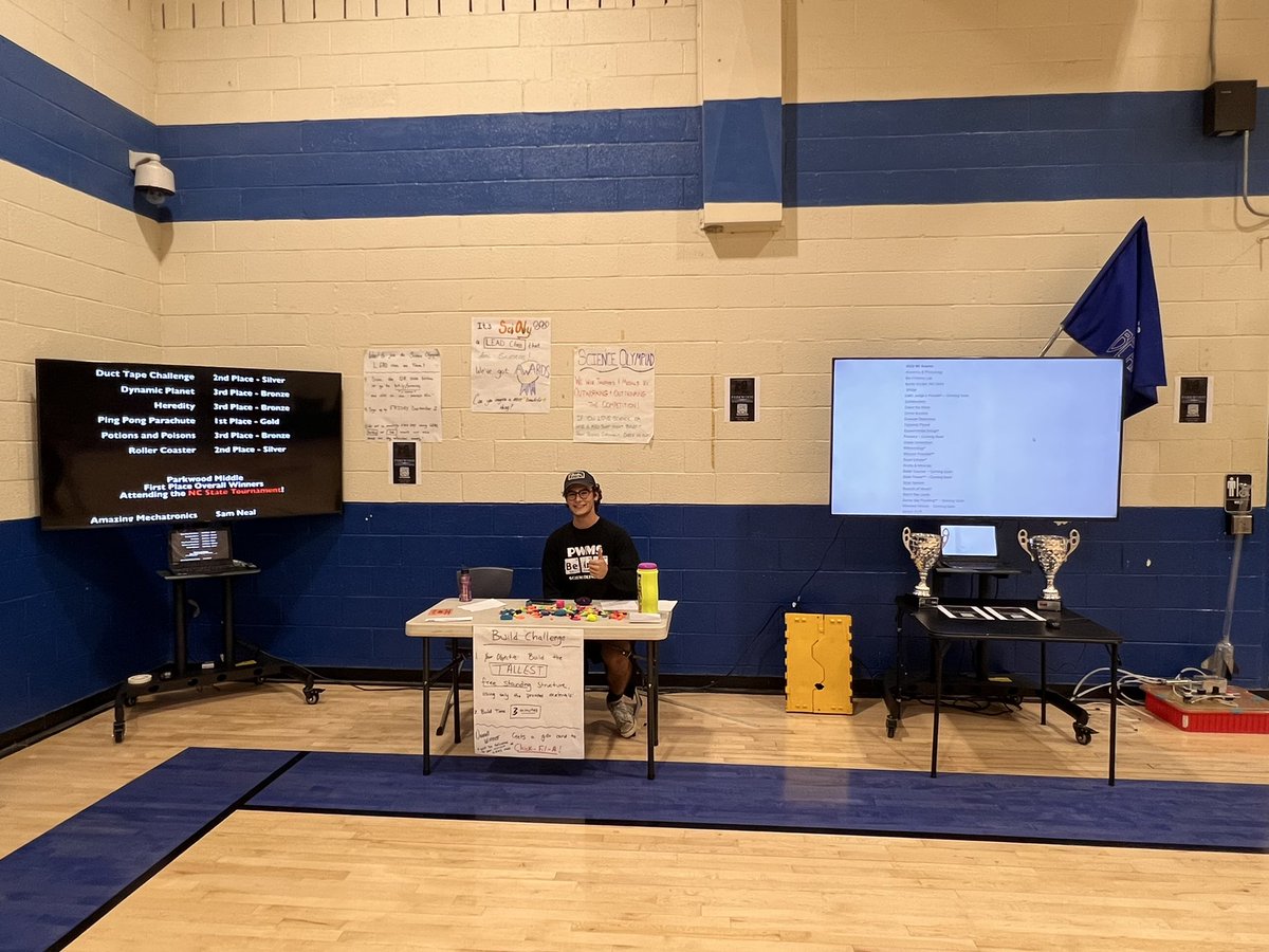 PWMSSciOly's tweet photo. Gearing up for our new season! Ready to be back! Recruiting new @NCSciOlympiad  olympians at open house! #ParkwoodScienceOlympiad https://t.co/uLOtYYV57m