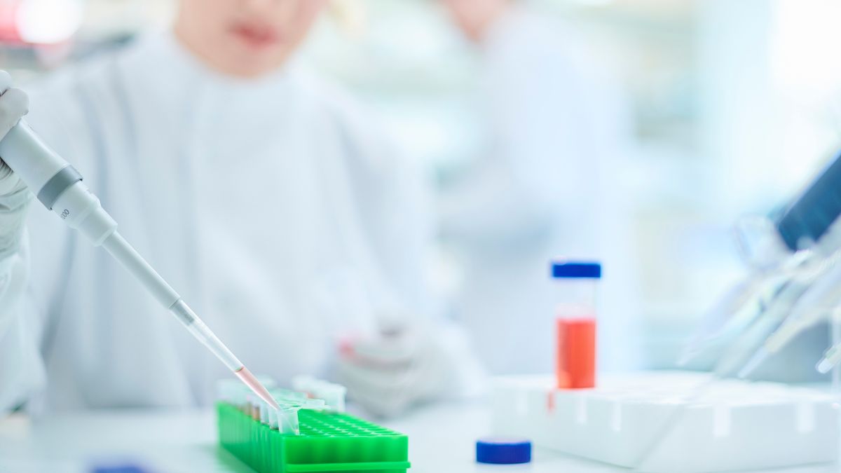 Laboratório do fundador da Totvs, Mendelics/meuDNA demite quase 70.

Empresa de testes genéticos teve cortes nas áreas de laboratório e comercial, após suspensão imposta pela Anvisa.

startups.com.br/noticias/labor…