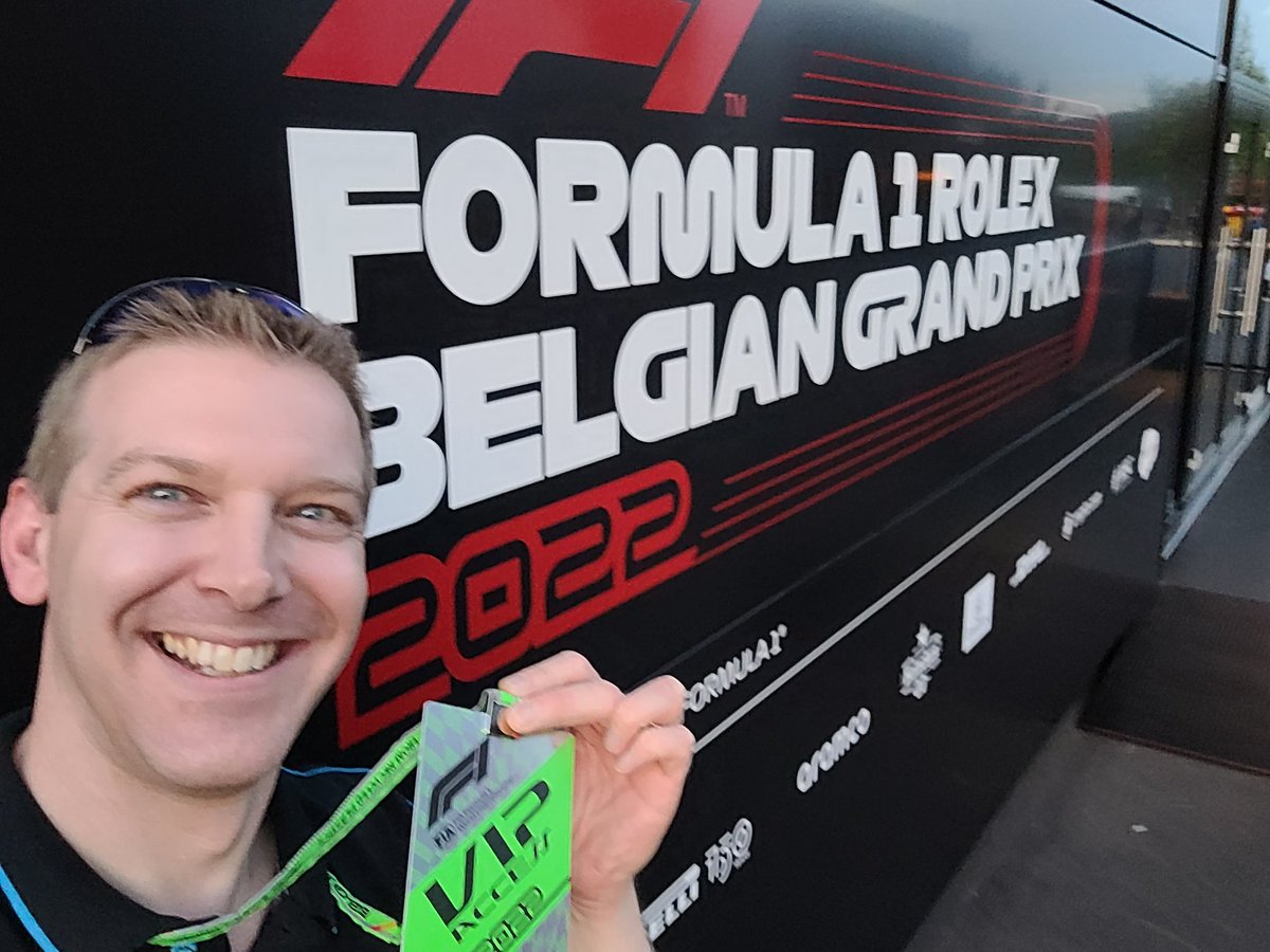 AndyTails tweet media