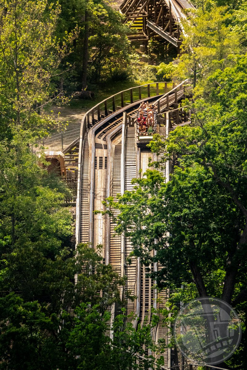Thrilltography1's tweet image. Personally, I find most roller coasters beautiful in their own way, but there is just something about wooden coasters, especially when they are out in the woods.  For instance, here's the @GreatCoasters masterpiece, #MysticTimbers at @KingsIslandPR.