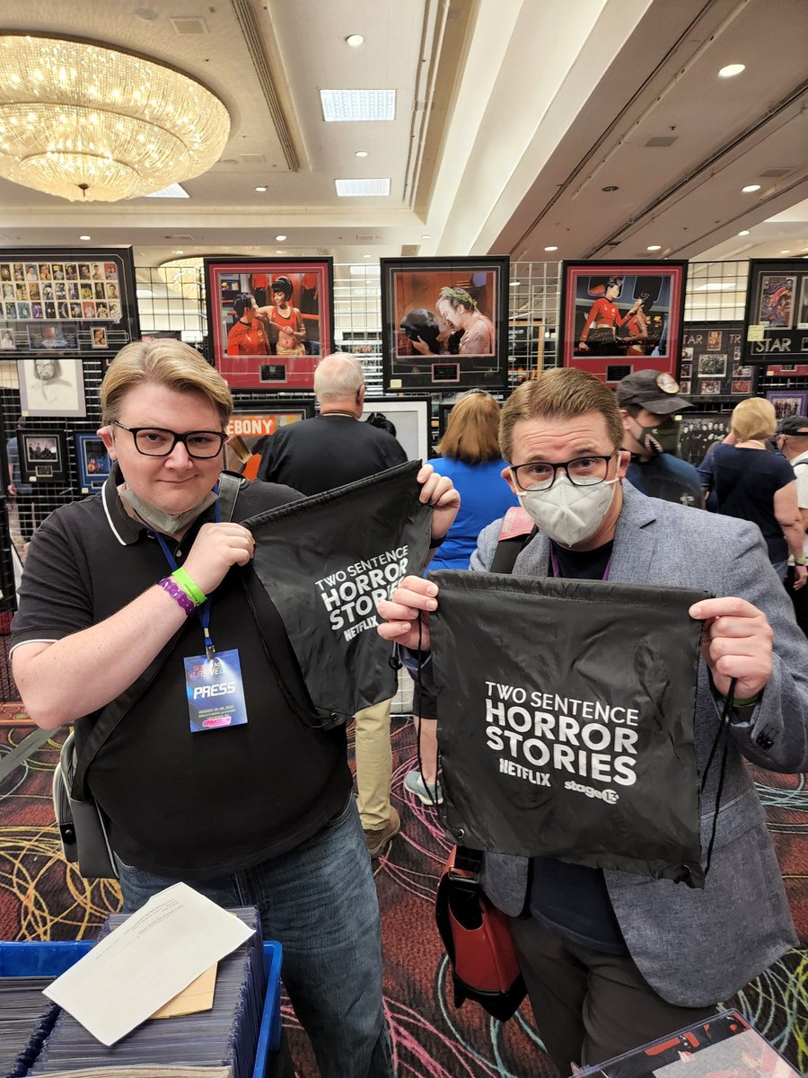 KatPongracz's tweet photo. Free #2SHS bag for #StarTrek fans in #vegas now #STLV #56YearMission ! Both TV series tackle important social themes in cool ways. 
Psyc thriller anthology #TwoSentenceHorrorStories is from @stage13network &amp; streams on #netflix #holzheimersdistribution @maryLeeHolz Booth B38 https://t.co/ItVbOuilyC