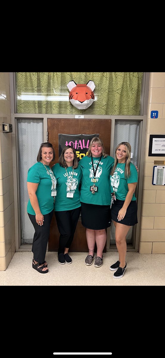 Stephanie Fox tweet media