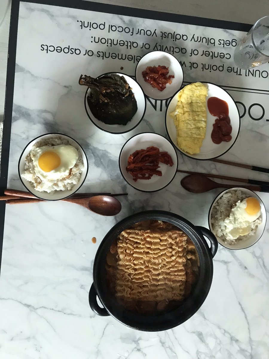 도리도리가 차려준 점심밥상💕
너무 맛있움 ㅠㅠ 밥먹고 데려다주기까디
고맙고 즐거웠다