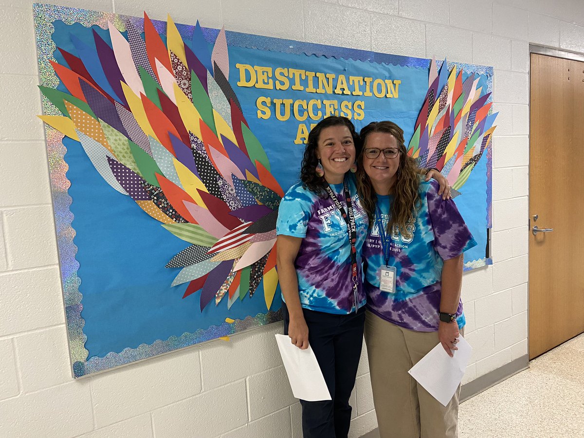 CounselorNaftel's tweet photo. We are ready for Open House with our Kindergarten &amp; 1st grade students!
#destinationlearning #learningwithlittles #fwes #schoolcounselors https://t.co/6D9QjnUZBh