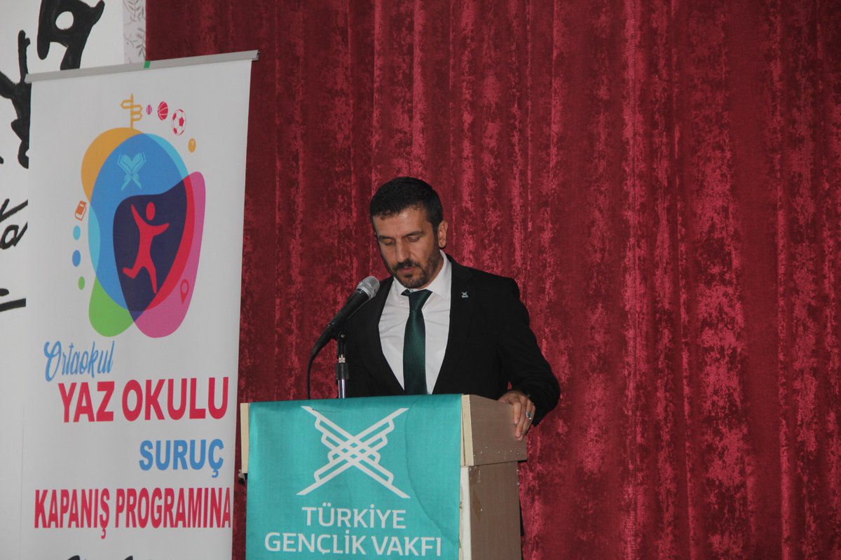 Valimiz Salih Ayhan; Suruç TÜGVA Ortaokul koordinatörlüğünde ‘Yaz Okulu’ Kapanış Programımıza teşrif ederek bizleri onure ettiler.