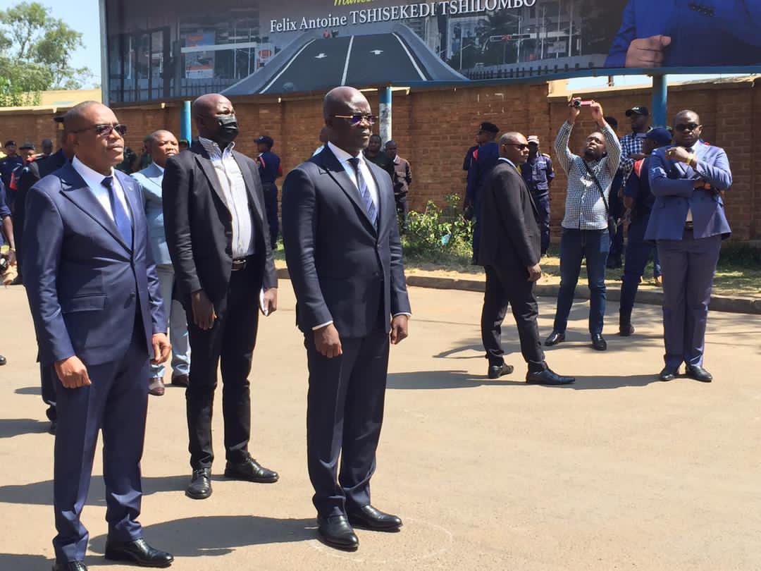 Ministère du Commerce Extérieur tweet media