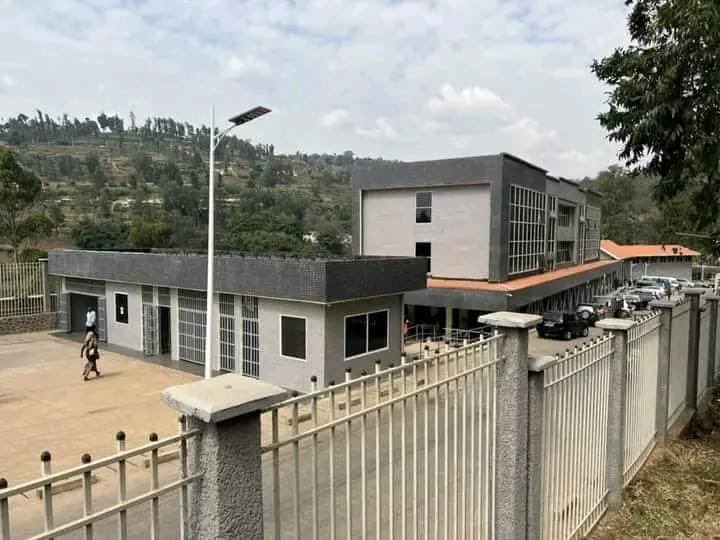 Ministère du Commerce Extérieur tweet media