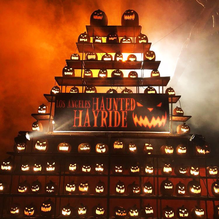 CosplayHorror's tweet photo. The LA Haunted Hayride @Losangeleshaunt is officially returning to Griffith Park Friday, Set. 23rd!

Presale tickets officially go on sale this Thursday, 8/25 at noon PST, with general admission sales starting Thursday September 1st (starting at $39.99). https://t.co/dqhDsC9VUH