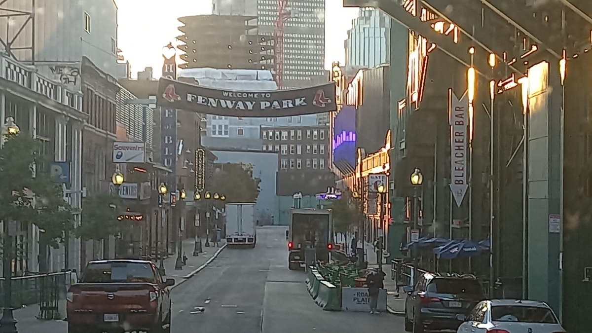 MrNotchMusic1's tweet photo. BOSTON TODAY! The #BiggaBaggaRiddim Tour is at The #HouseofBlues in Boston! Doors at 6pm. #MrNotch will be there with #BigMountain π₯π₯π₯ #UB40 #MaxiPriest #TheOriginalWailers #MrNotchMusic #GirlIveGotADate π₯ @MrNotchMusic1
https://t.co/KyAiuLbYJ3 https://t.co/2Dc62y1mdl
