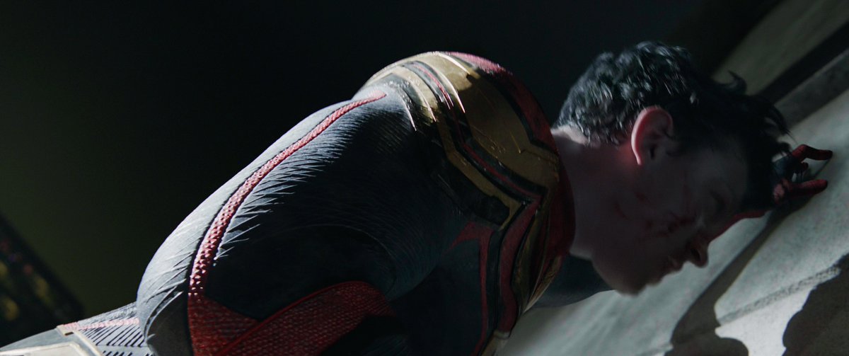 _Earth_199999's tweet photo. imagine trying to pretend that the CGI of this suit is bad https://t.co/FewAhuovBw