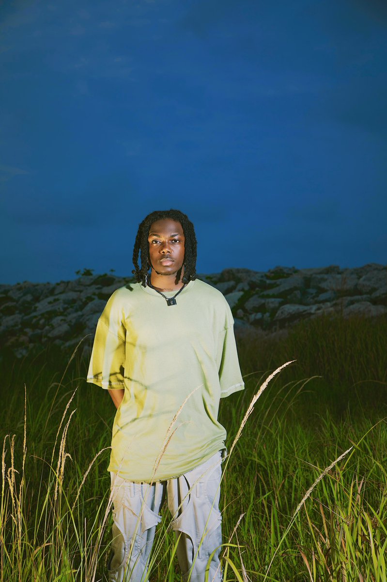 DONJAZZY's tweet image. The feeling of birthing somebody into the digital world is soooo beautiful. 1 min before activation, nothing on google. Check back 10mins after and the name BAYANNI is everywhere. Think of cleaning your ear + squirting + better credit alert 😉 
mavinrecords.link/bayanni-ep