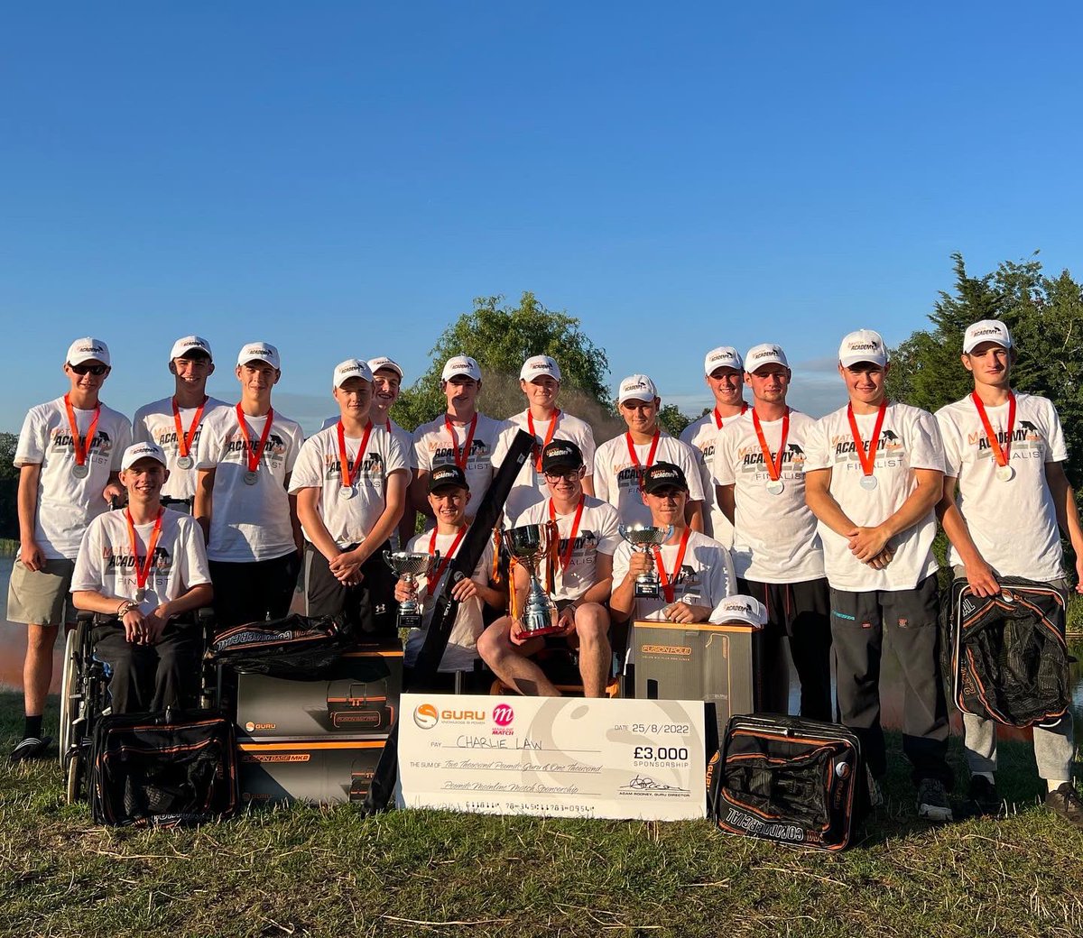 TackleGuru's tweet photo. π₯πMATCH ACADEMY FINAL RESULTSππ₯ A truly awesome day at Makins Fishery for the 2022 Match Academy Final! Huge congrats to Charlie Law for winning the Β£3000 Yearly Guru & Mainline Match sponsorship π₯ See the full results on our Facebook page πͺπ» #matchacademy #gurufishing https://t.co/6d0mokKrrZ