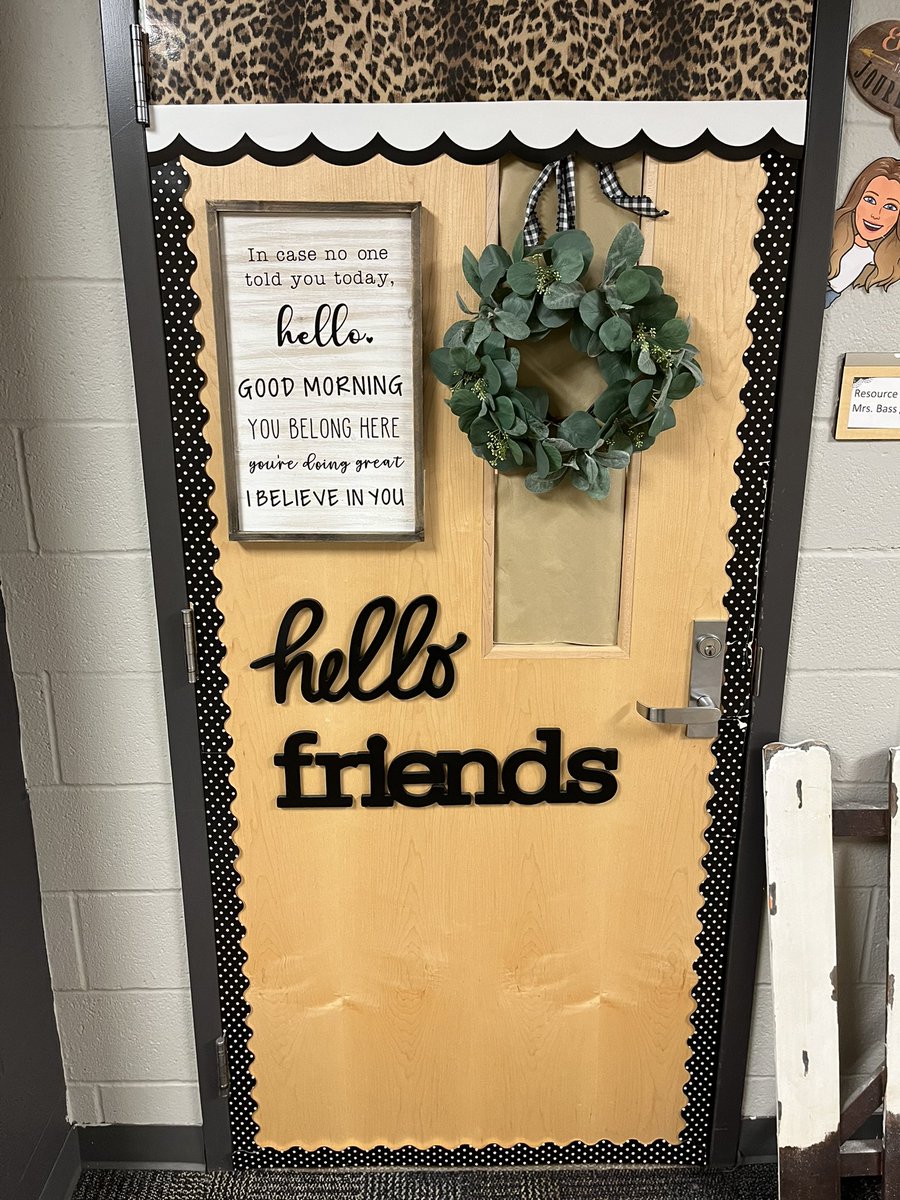 PrincipalPaul's tweet photo. Sense of belonging is a fundamental need. Meeting that need starts at the door. Thanks, Mrs Bass, for being so intentional about it! @PHMSCrusaders #Bexceptional https://t.co/NzU0X14kBh