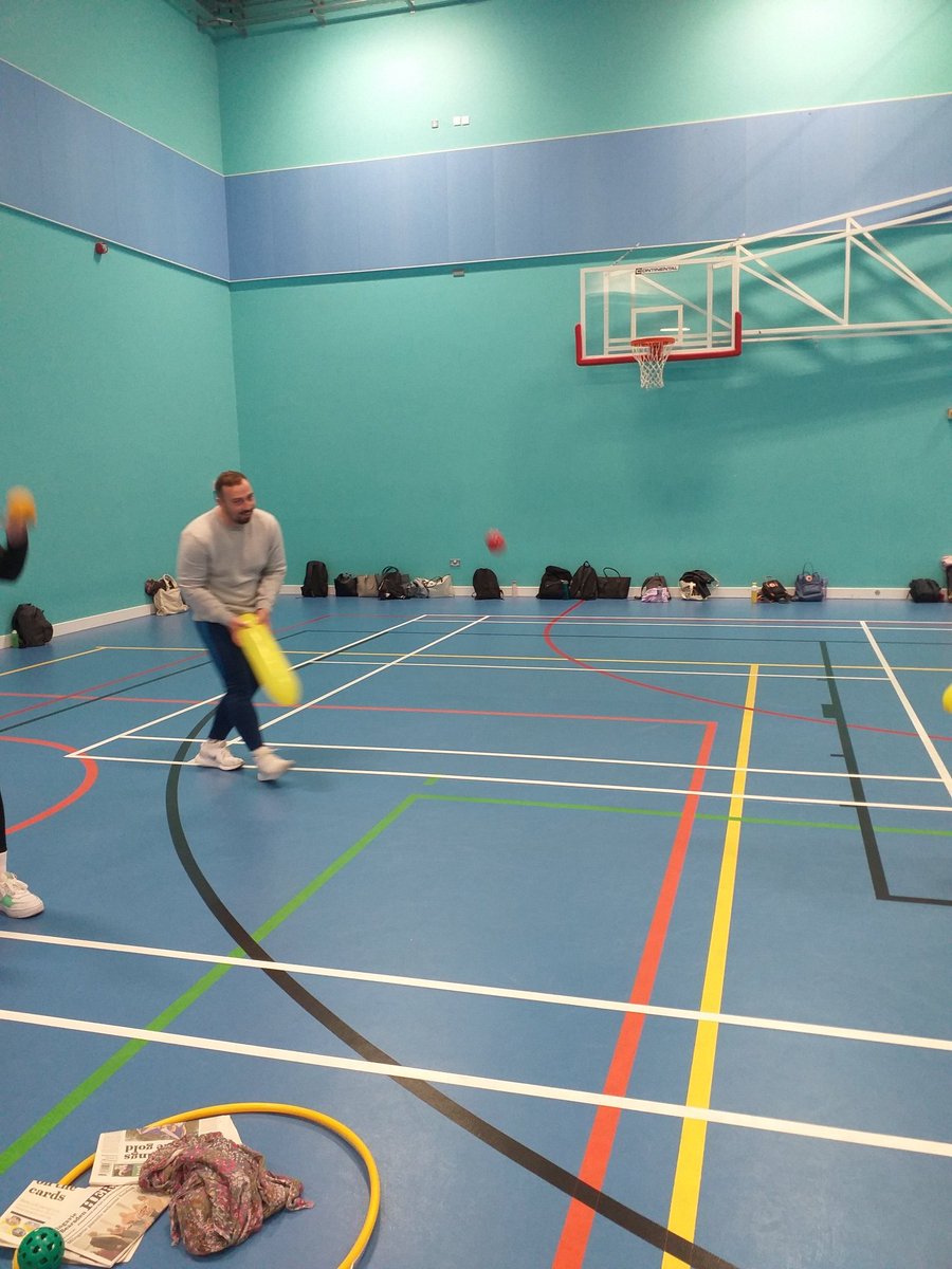 evelynhart20's tweet photo. Back @StrathSport working with @StrathEdu #StrathPGDE Teams 4&1. Great effort, lots of discussion on developing the whole child in PE. Looking forward to visiting you in schools. Final handoverβ
@GaynorMiller3 wishing you lots of luck and as much joy as I've had over my 7 yrs π https://t.co/3KxWz8ymeN