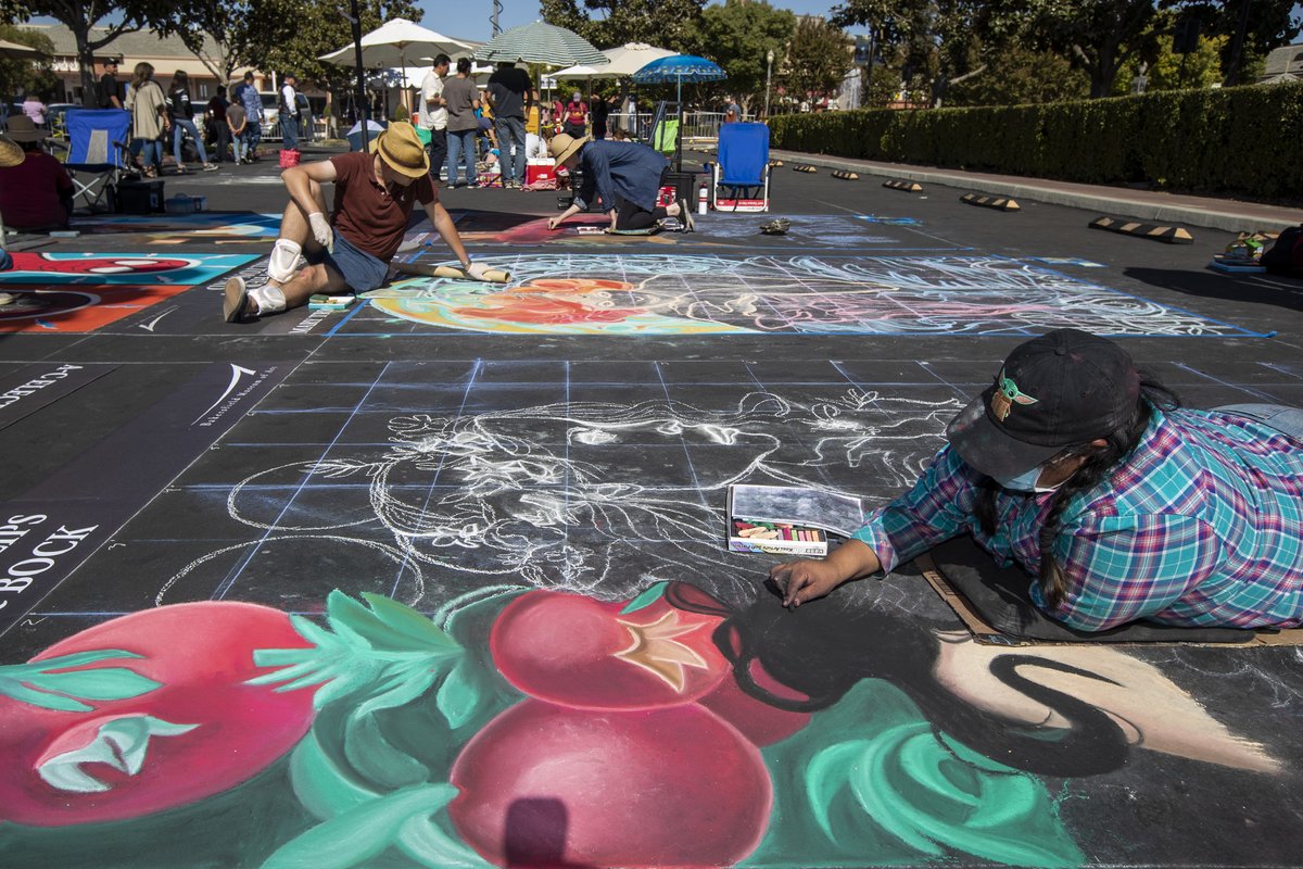 BMOA's tweet photo. Artists and school groups - registration is open for the 24th Annual Via Arte Italian Street Painting Festival! Details at https://t.co/1DSaqAR3oD. Registration is free & the registration deadline is October 2. #thebmoa #calltoartists #chalkart https://t.co/c0R4nWrLfQ