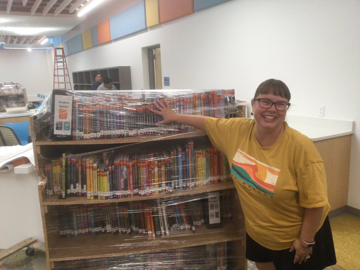 paehling's tweet photo. Thank you District Media Specialists for your help in shelving the media center at Bishop.   You are wondeful!
#bishoprps https://t.co/jsYzX5kwD3