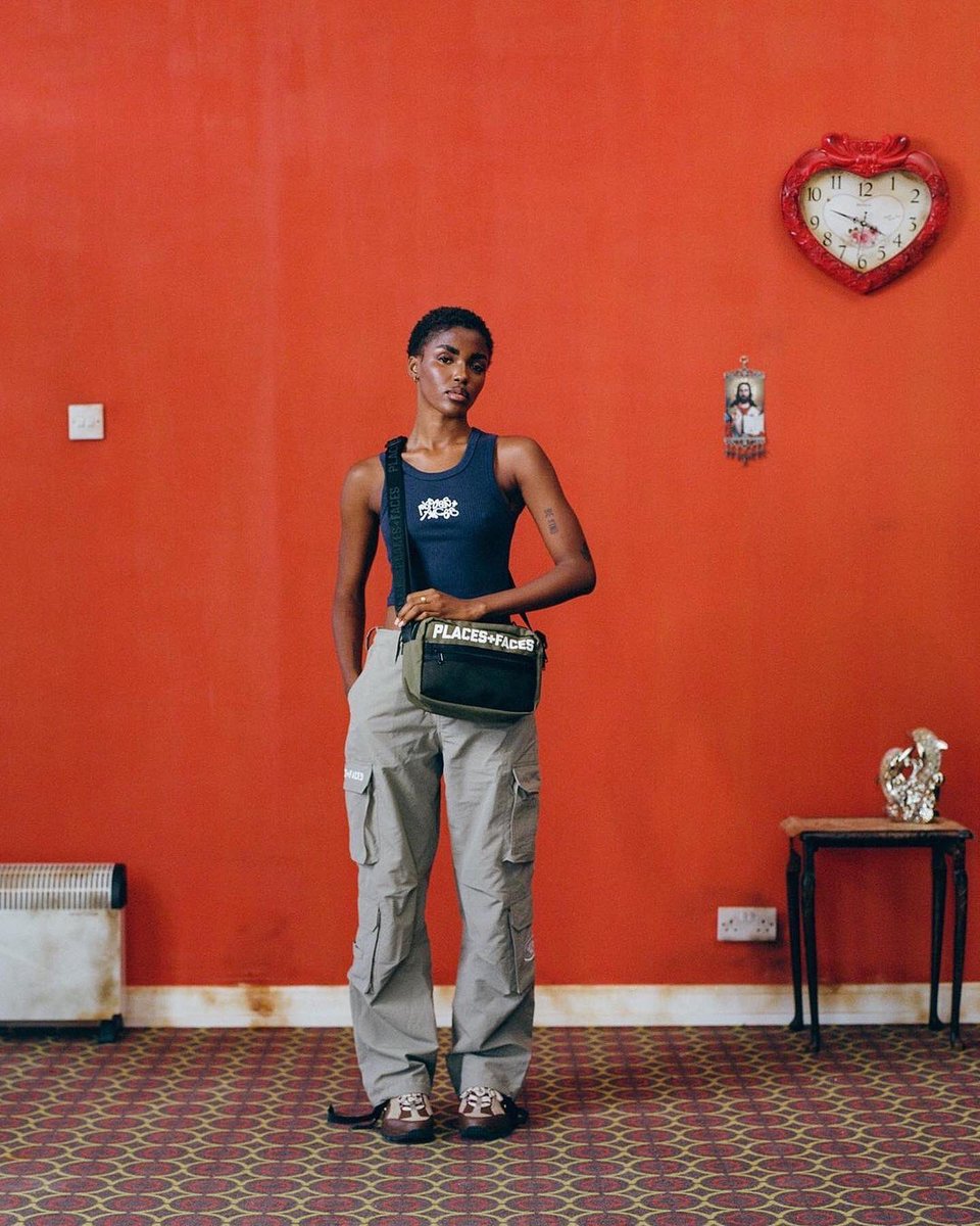 PremierModels's tweet image. ✨ EVA @evssofficial_ ✨💜 serving looks for @placesplusfaces 
Creative direction @PlusliveStudio 
#EvaApio #placesplusfaces #Premiermodels  ⁣⁣