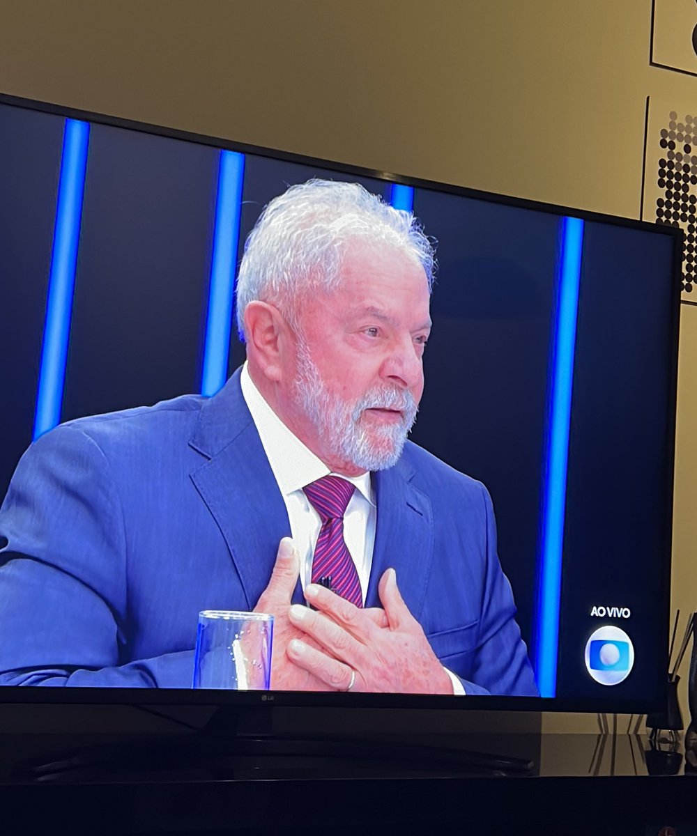 rthur_assis's tweet photo. #LulaNoJN não existe corrupção sem investigação #ForaBolsonaro #foraCapiroto https://t.co/jxHirJ3ock