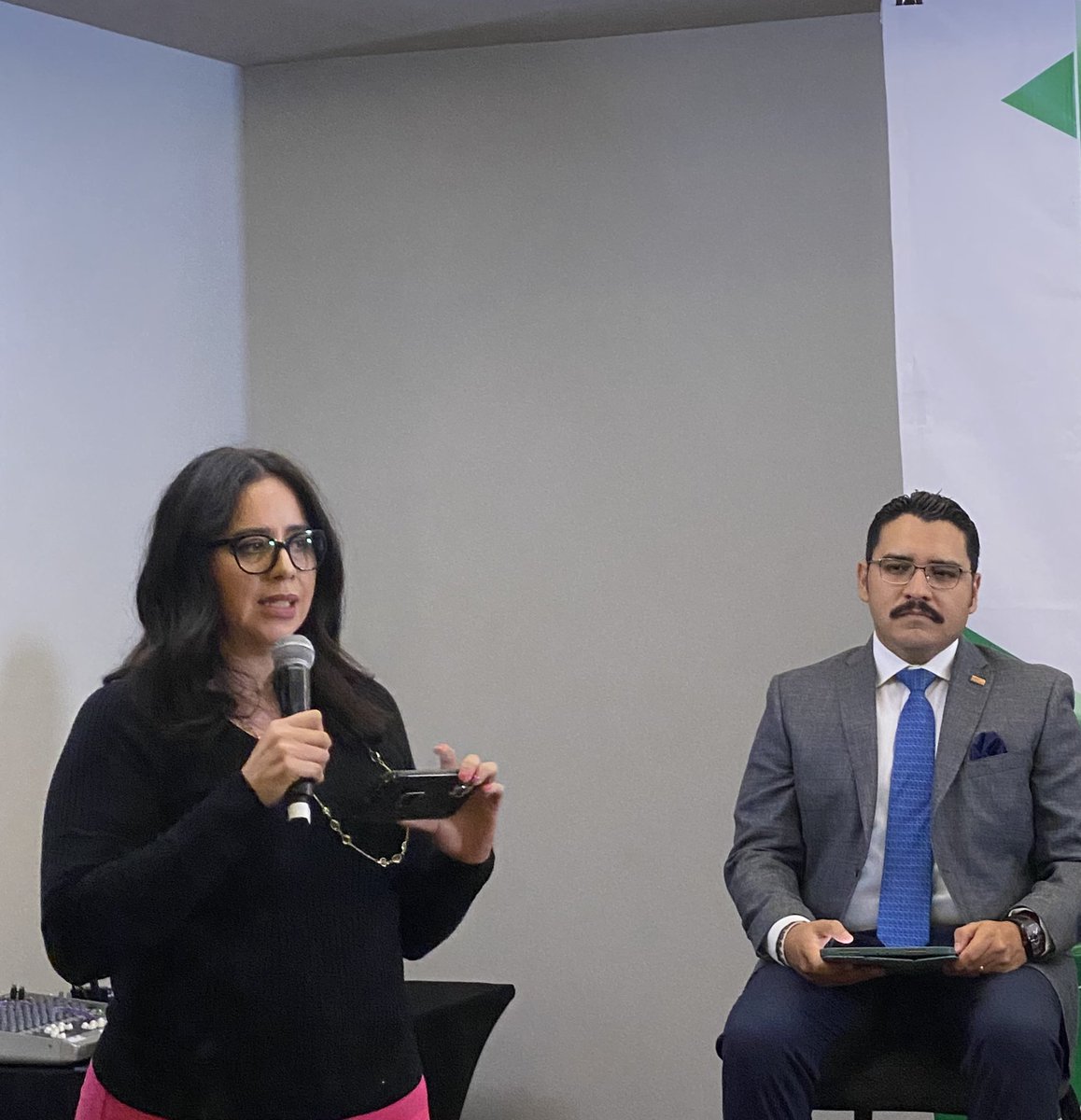 Energy21 (@energy21mx) on Twitter photo #DiálogosConEnergía: El sector gasolinero tiene que fortalecerse en temas de infraestructura y renovar el parque vehicular, pero ¿Qué piensa la <a href="/CRE_Mexico/">CRE México</a>? @ConRdeRumbo2024 | #Energy21 #DiálogosConEnergía: El sector gasolinero tiene que fortalecerse en temas de infraestructura y renovar el parque vehicular, pero ¿Qué piensa la <a href="/CRE_Mexico/">CRE México</a>? @ConRdeRumbo2024 | #Energy21