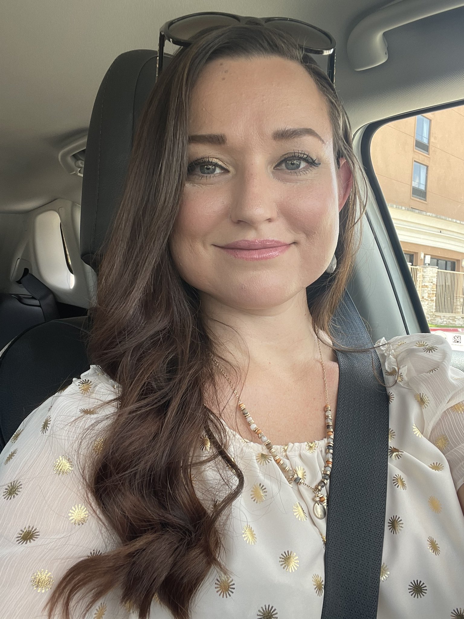 Becky Collins on Twitter "Spent the day apartment hunting & exploring