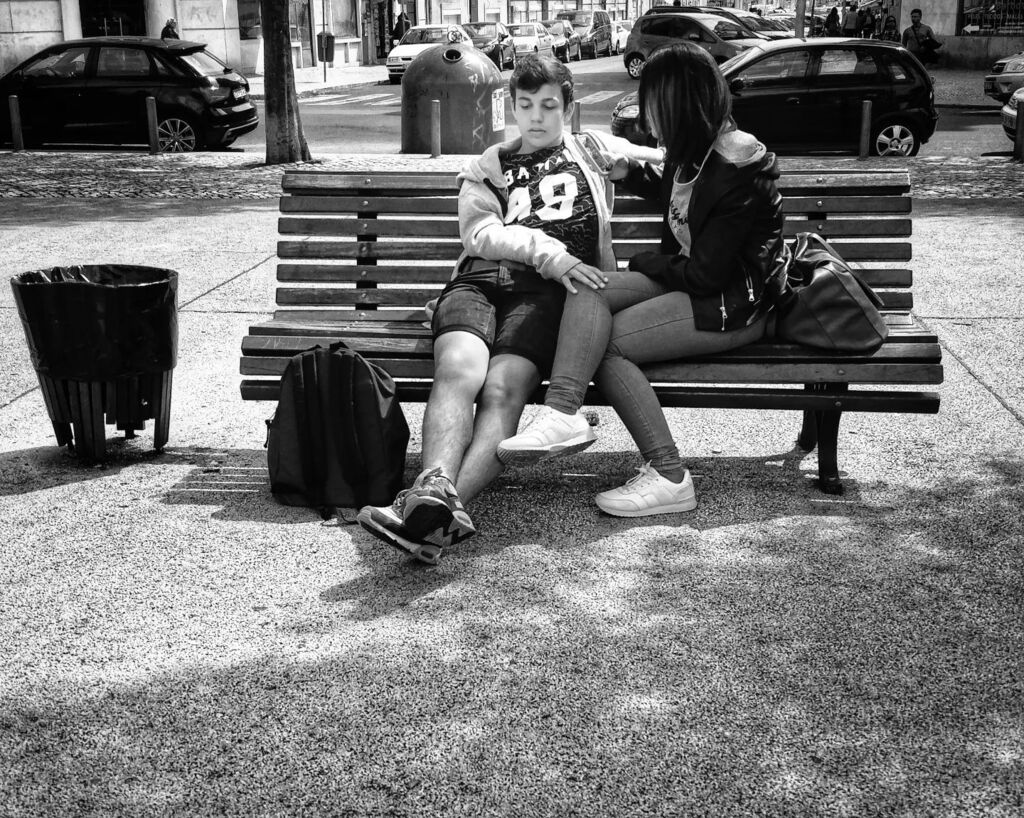 luzfosca's tweet photo. On the park bench
Lisbon, Apr 2015
.
.
.
.
.
#fernandoaestevesphoto #shooters_pt #show_image_bw #blackandwhitephotography #gf_streets #street_macadam #zonestreet #alternative_bnw #sweet_street_beat #bnw_rose #lensculture #magnumphoto #scattostreet #cinem… https://t.co/ihki3cR0x2 https://t.co/srM27QIEXo