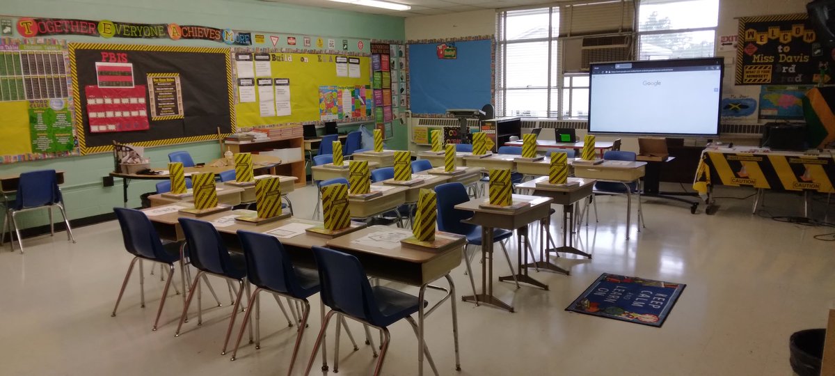 Ready and waiting for my students and parents at Open House <a href="/PESPanthers01/">Ponderosa</a>