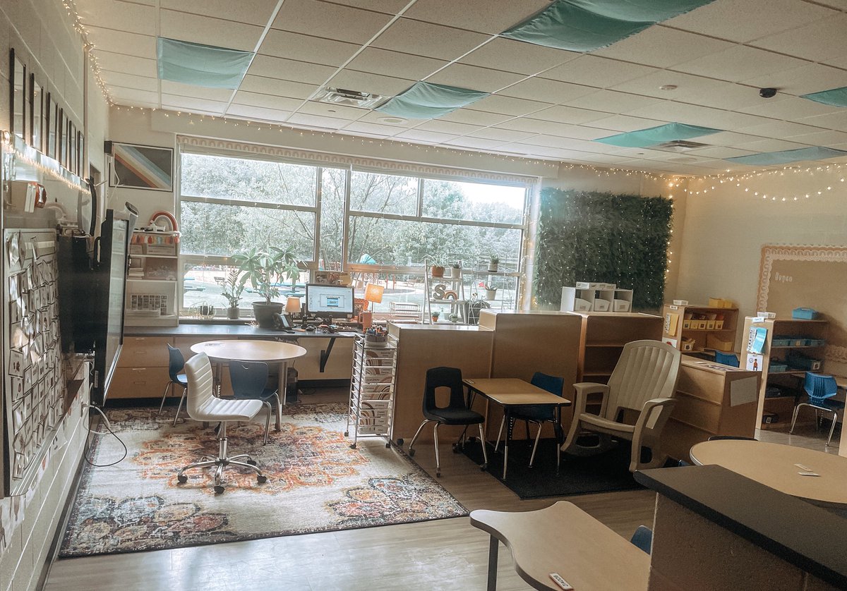 Room 109 is ready for the 2022-2023 school year! ❤️ <a href="/HarlanElem/">Harlan Elementary</a> <a href="/BirminghamPS/">Birmingham Schools</a>  #BirminghamBrilliance