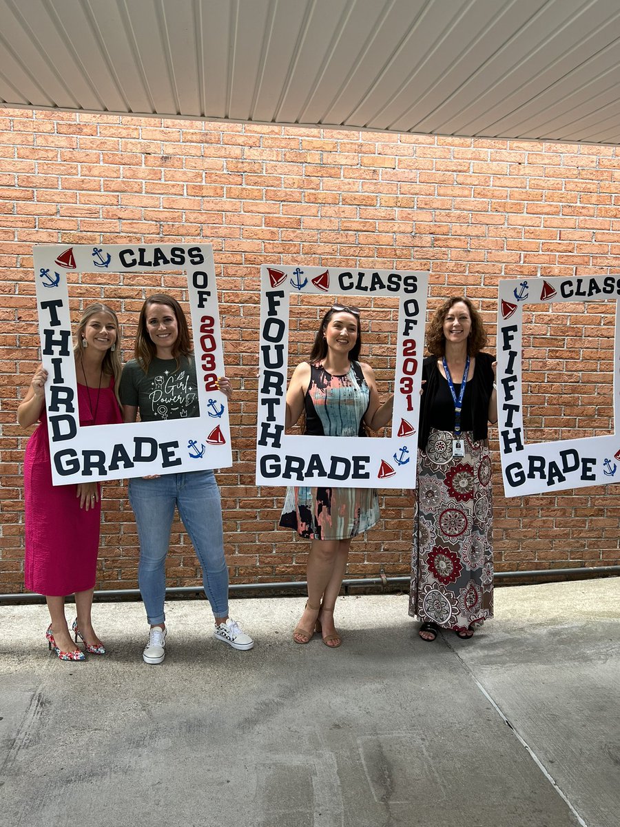 mrsramirez2002's tweet photo. Yates’ teachers were ready for an amazing open house tonight!!
#NNPSProud https://t.co/0cfnEIi474