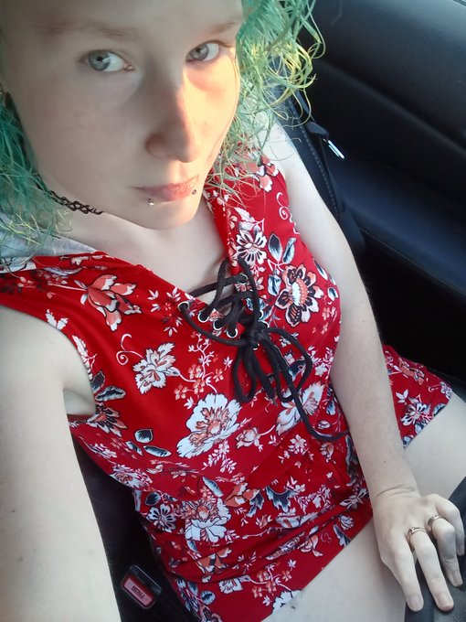 Getting food,then it's filming time!! https://t.co/ikQyaTWScu<a href="/tag/smokingfetish"class="tags"><span>#smokingfetish</span></a>