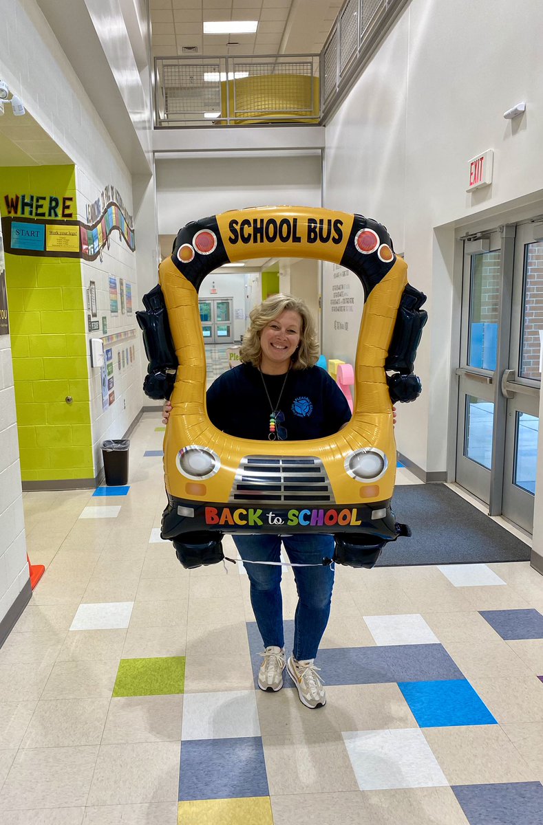 We loved welcoming our <a href="/pgesflyers/">Pleasant Grove Elem</a> Kindergarten families tonight! It’s going to be a great year! #watchusgrow 🚌 🤩