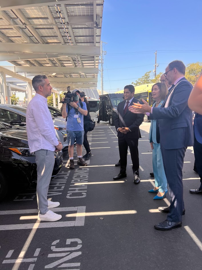 envoythere's tweet photo. Honored to participate in the @laincubator event today with @SpeakerPelosi and @RepJimmyGomez to highlight the climate action taken with the #InflationReductionAct
#EVs #EVsuccess #climateaction #SpeakerPelosi https://t.co/A1Hhkuygkk